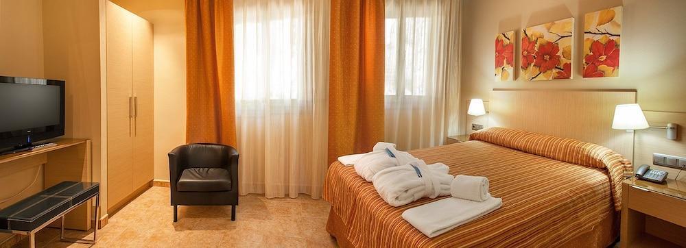 Confluent Health Resort Cofrentes Exterior foto